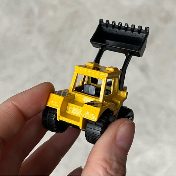 🎈2/$30 - Vtg MATCHBOX Superfast No. 29 “Caterpillar” TRACTOR SHOVEL. ©️1976. - Picture 5 of 8